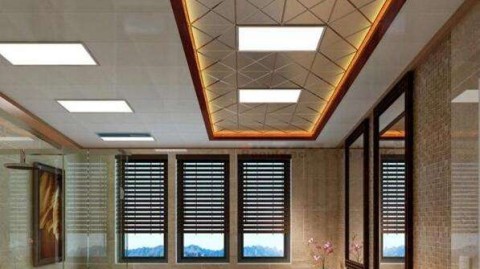 【集成吊顶灯选购安装实操法！武汉业主省钱避坑指南】