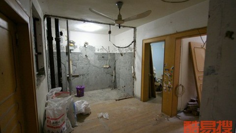 广州老城区旧墙翻新四招，90平米老房只花6000元，墙面从斑驳起皮变奶油风！